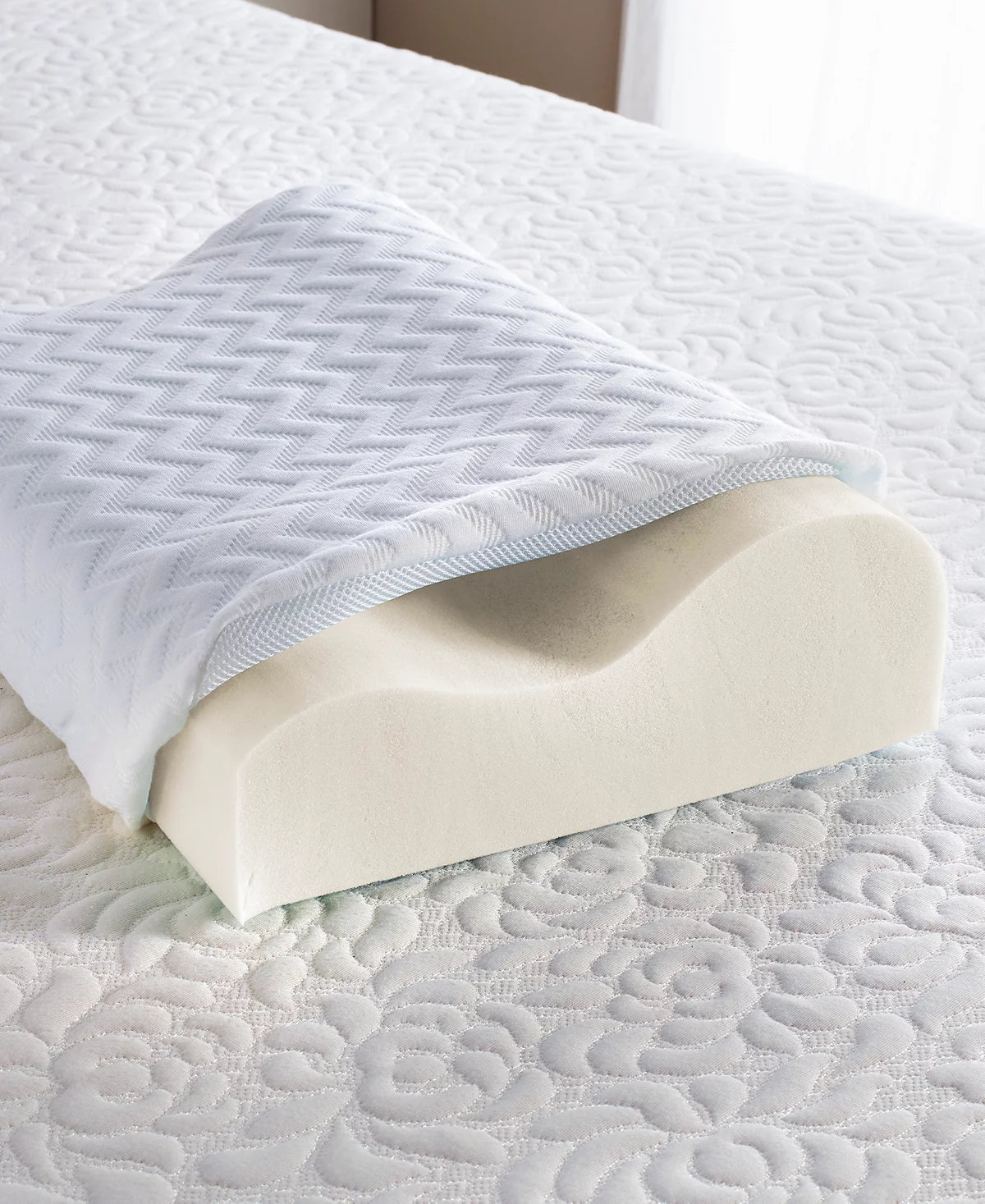 Ergonomic Contour Memory-Foam Pillow